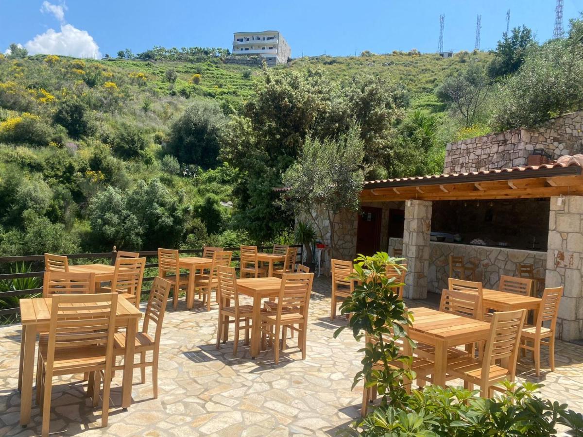 Hotel Mesun Himarë Exterior foto